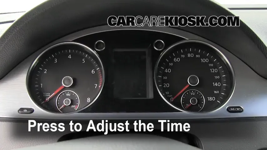 2009 Volkswagen CC Luxury 2.0L 4 Cyl. Turbo Clock